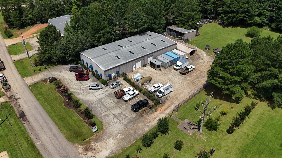 109 Corporate Park East Dr, Lagrange, GA à louer - Photo de l’immeuble – Image 3 sur 4