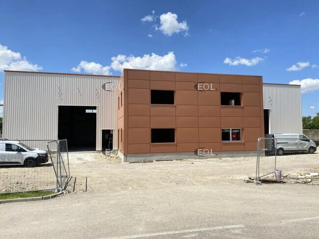 Plus de détails pour 20 Avenue Des Frères Montgolfier, Chassieu - Local d'activités à louer