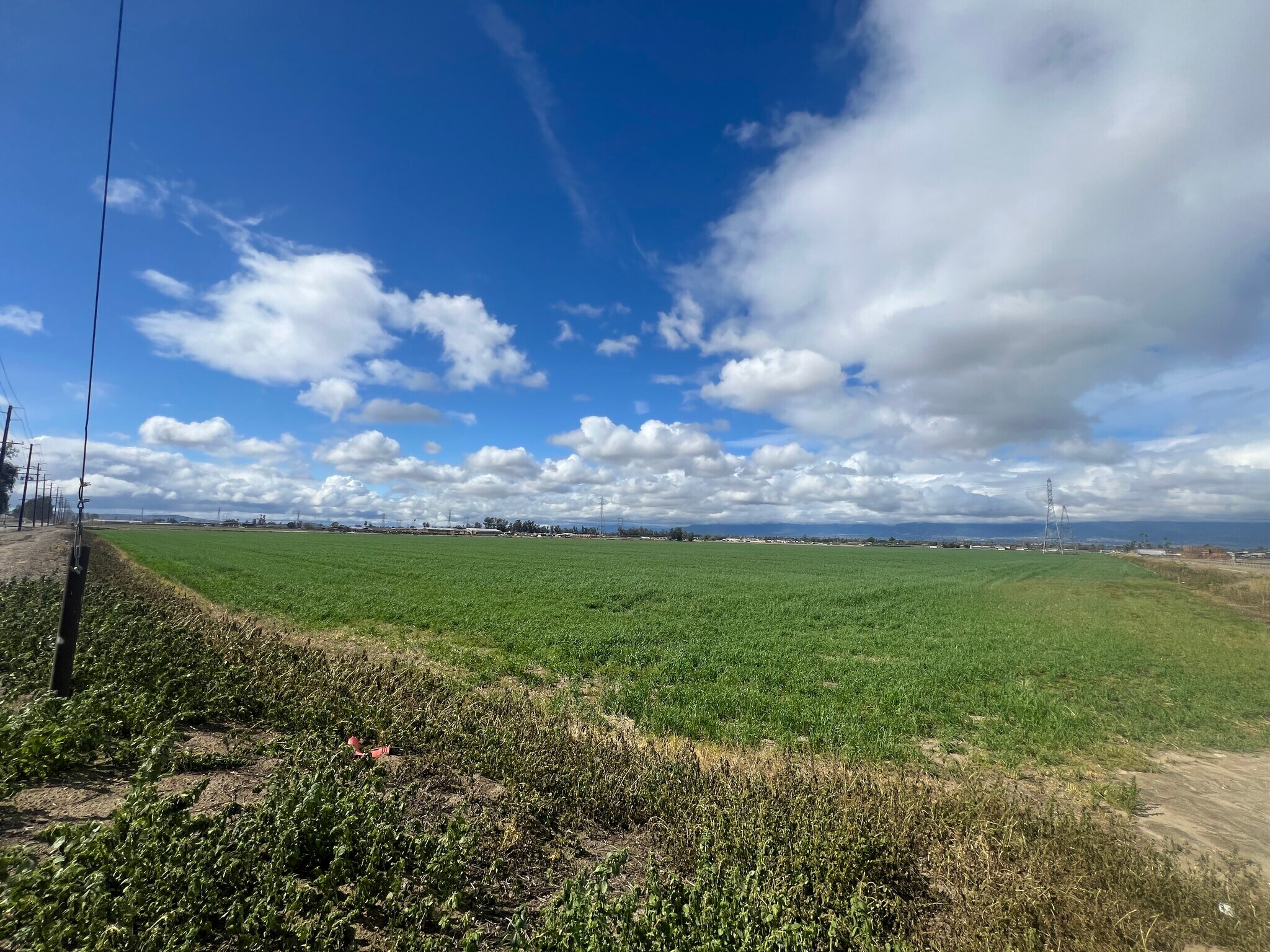 0 Vineyard Ave, Ontario, CA à vendre Photo principale– Image 1 sur 15