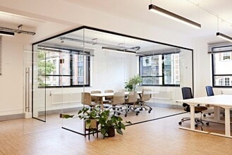 17-19 Foley St, Londres à louer Photo intérieure– Image 1 sur 5