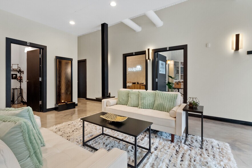 7185 Manchester Rd, Maplewood, MO à vendre - Photo de l’immeuble – Image 3 sur 15
