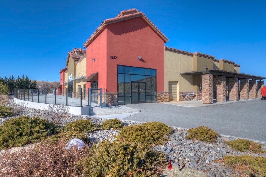 Los Altos Pky, Sparks, NV à louer - Photo principale – Image 1 sur 22
