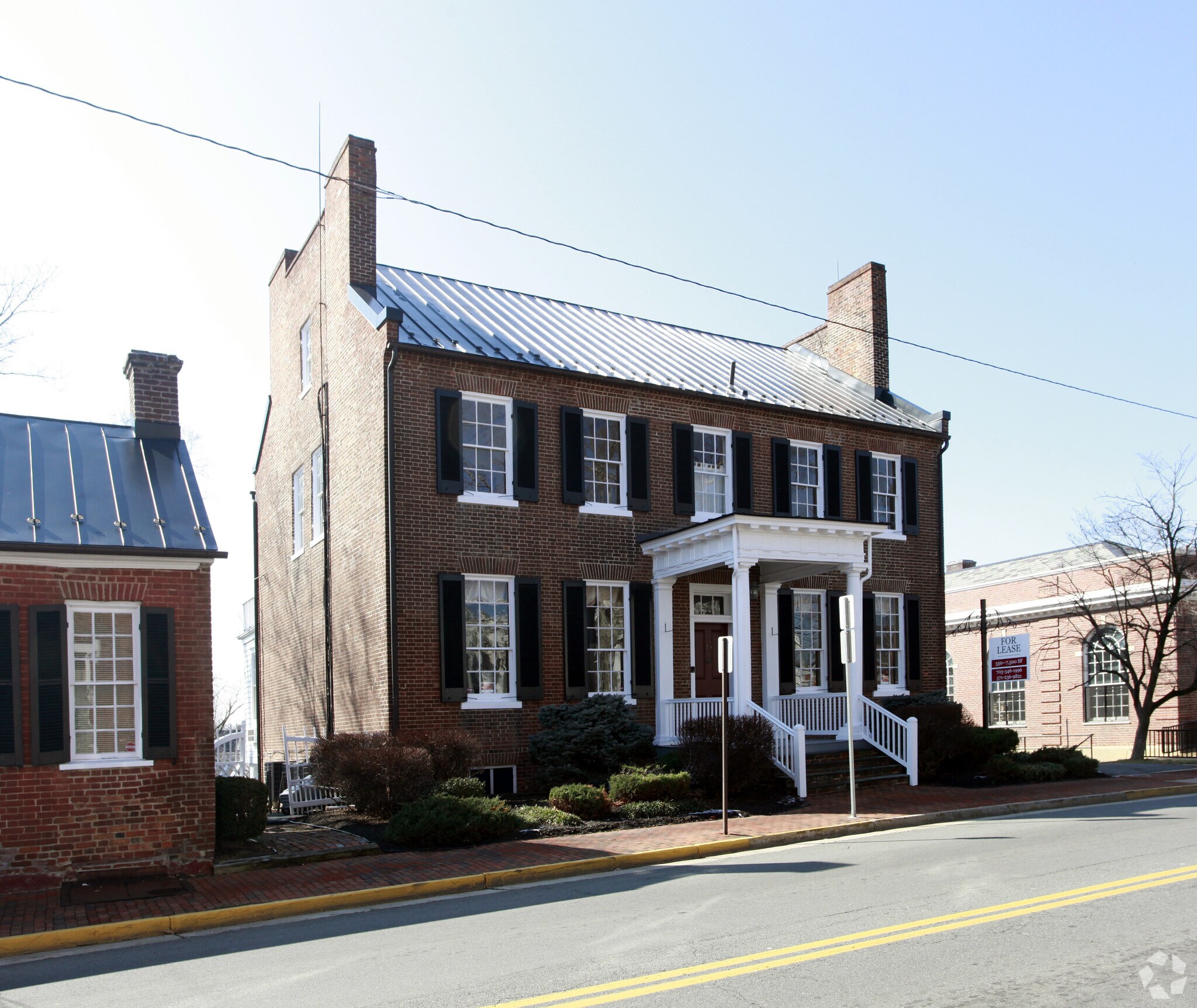19 E Market St, Leesburg, VA à louer Photo principale– Image 1 sur 19