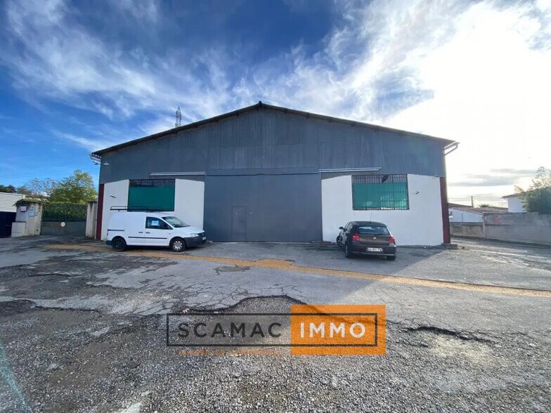 Industriel/Logistique dans Gardanne à louer - Photo de l’immeuble – Image 1 sur 4