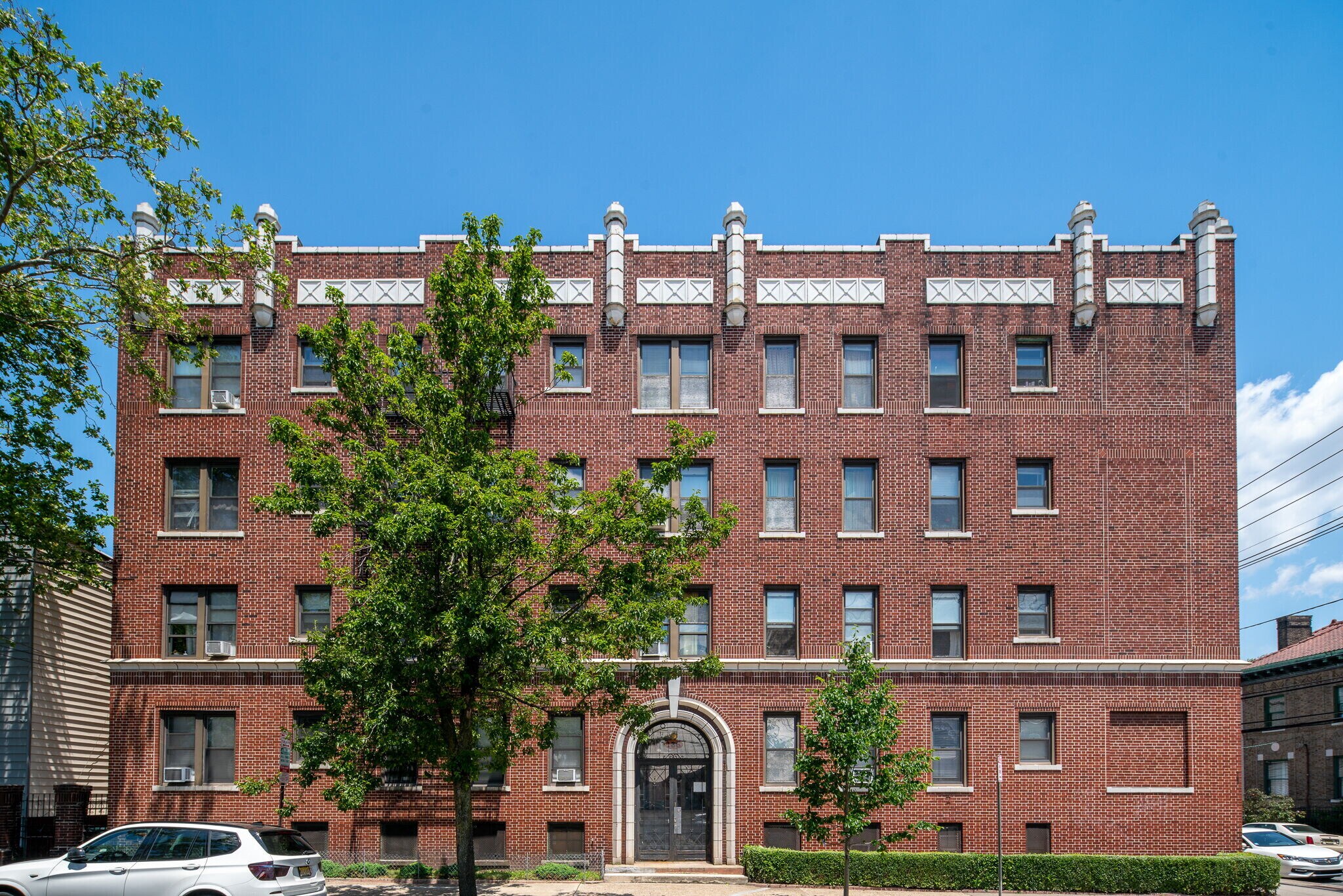 995 Summit Ave, Jersey City, NJ à vendre Photo principale– Image 1 sur 13