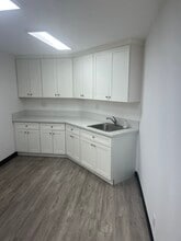 2491-2493 Du Bridge Ave, Irvine, CA à louer Photo intérieure– Image 2 sur 6