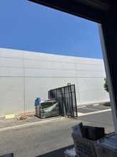 13909 Magnolia Ave, Chino, CA à louer Photo intérieure– Image 2 sur 11
