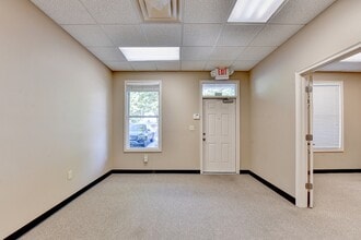 3613 Braselton Hwy, Dacula, GA à louer Hall d’entrée– Image 1 sur 24