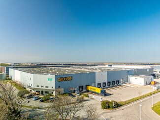 Plus de détails pour 8 Avenue Ferdinand Magellan, Miramas - Industriel/Logistique à louer