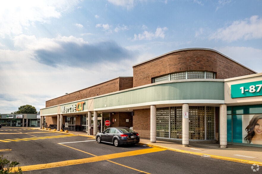 8200-8230 Boul Taschereau, Brossard, QC à louer - Photo principale – Image 1 sur 9