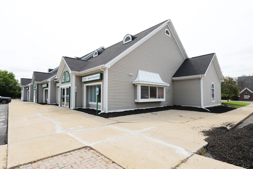 3535 Beecher Rd, Flint, MI à louer - Photo de l’immeuble – Image 1 sur 7