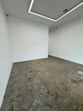 601-609 N La Brea Ave, Los Angeles, CA à louer Photo intérieure– Image 1 sur 4