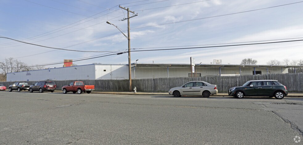 10301 Southard Dr, Beltsville, MD à louer - Photo de l’immeuble – Image 3 sur 3