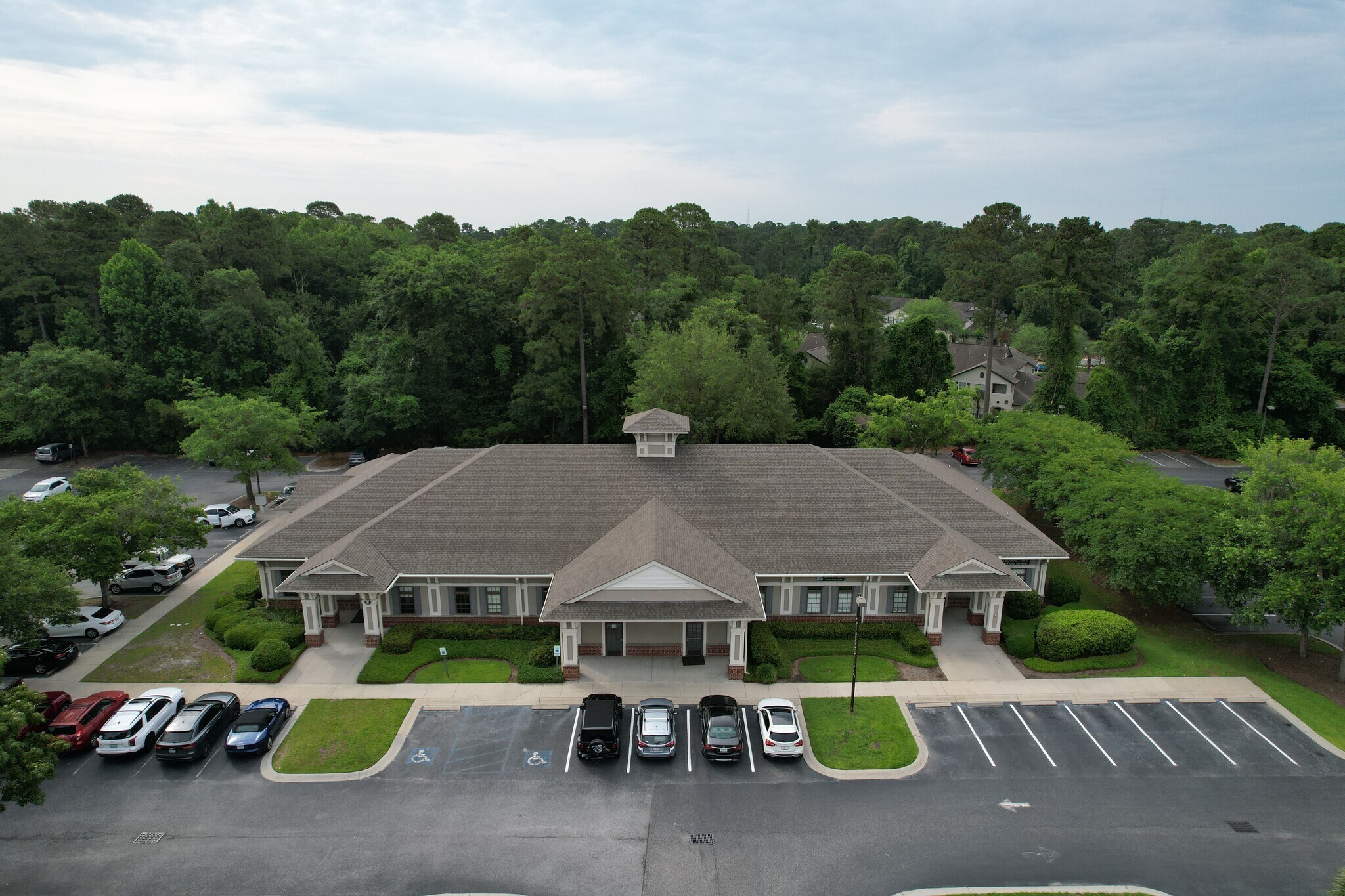 14 Oak Forest Rd, Bluffton, SC à vendre Photo principale– Image 1 sur 61