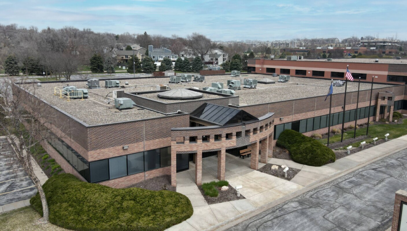 11340 Blondo St, Omaha, NE à vendre Photo principale– Image 1 sur 13