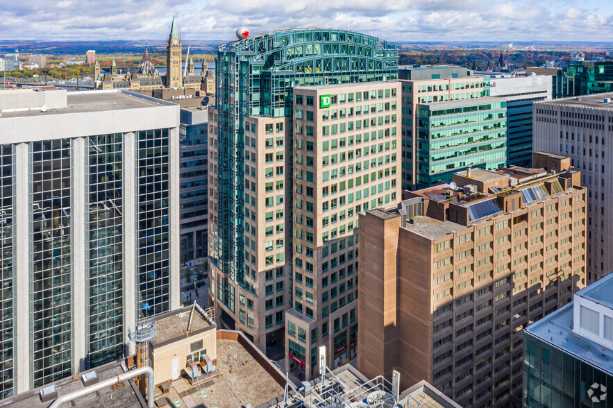 45 O'Connor St, Ottawa, ON à louer - Photo principale – Image 1 sur 22