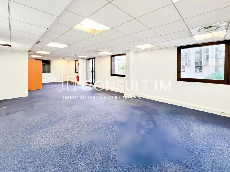 Bureau dans Boulogne-Billancourt à louer - Photo de l’immeuble – Image 3 sur 9