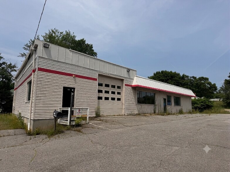 125 Leeman Hwy, Bath, ME à vendre - Photo de l’immeuble – Image 1 sur 5