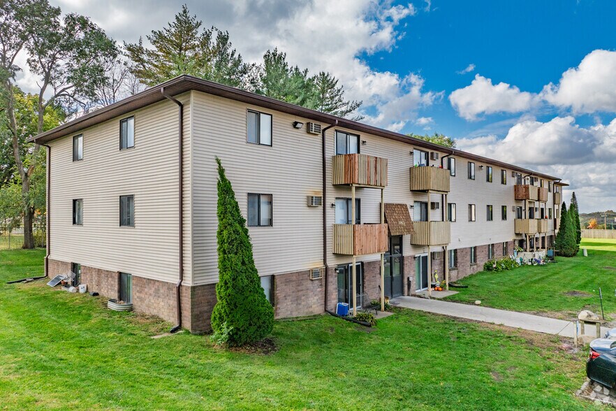 4210 Hubbell Ave, Des Moines, IA à vendre - Photo de l’immeuble – Image 2 sur 5
