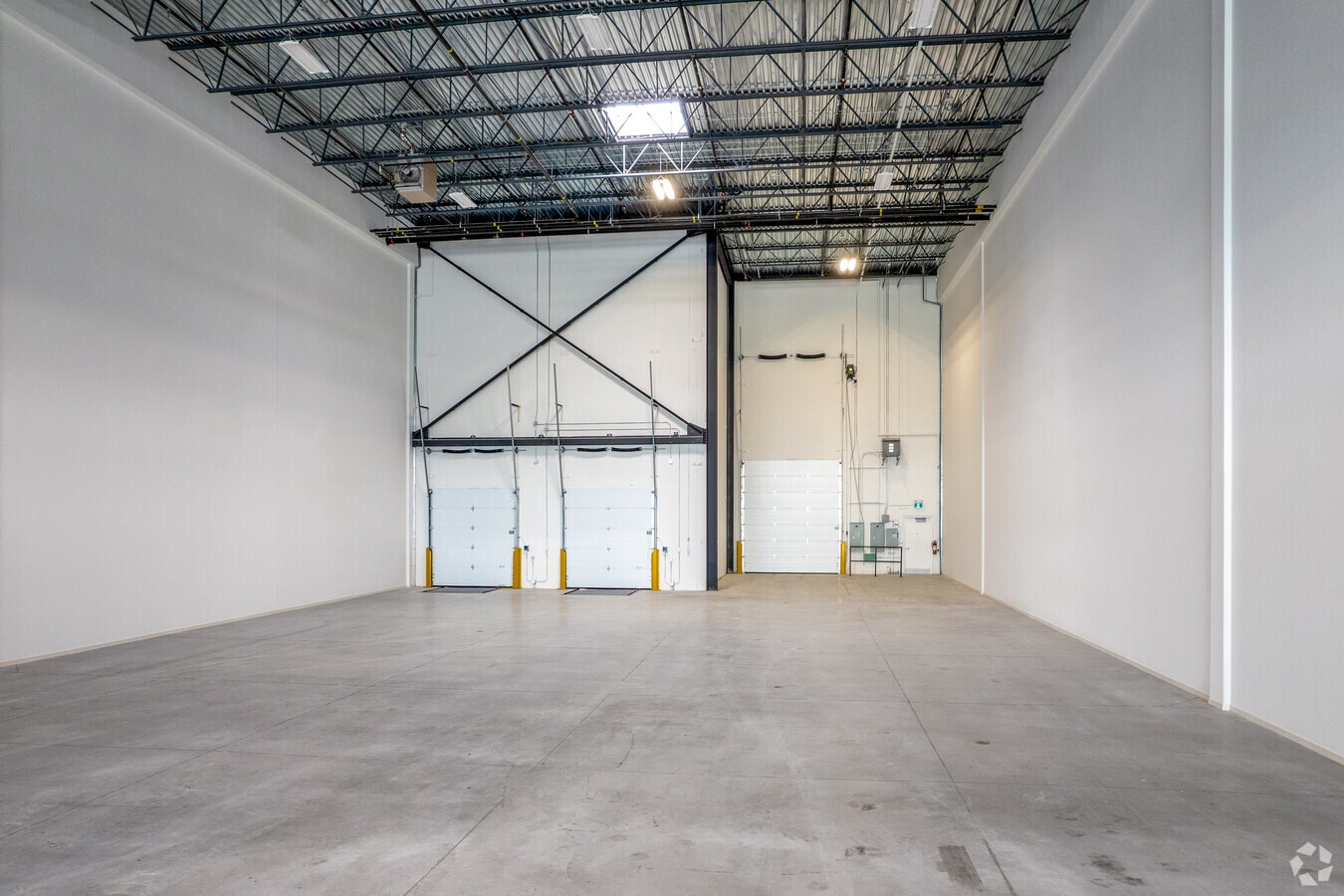 180-190 Allstate Pky, Markham, ON - Lot 105 -  - Photo intérieure - Image 1 of 2
