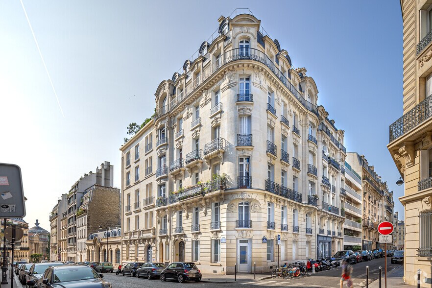 Bureau dans Paris à louer - Photo principale – Image 1 sur 4