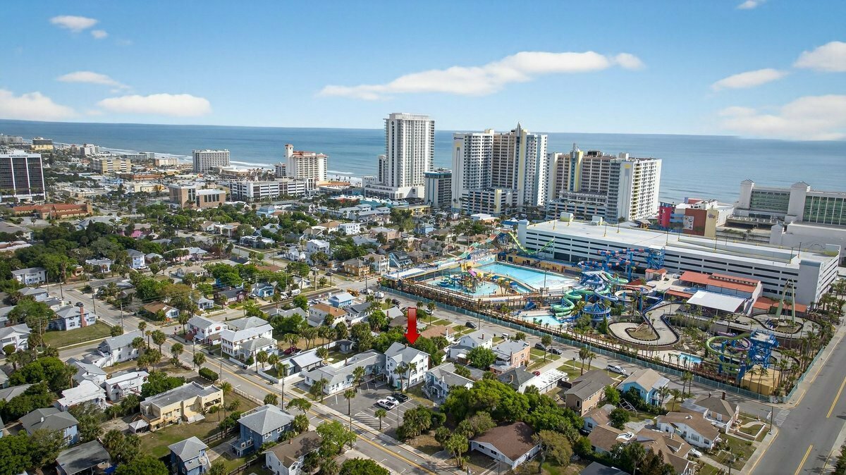 218-228 N Oleander Ave, Daytona Beach, FL à vendre Photo principale– Image 1 sur 18