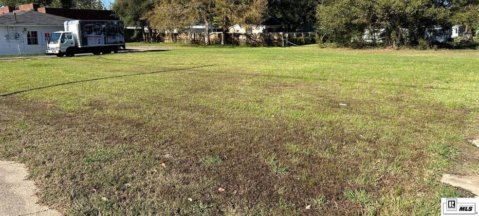 1316 N 7th St, West Monroe, LA à vendre - Photo de l’immeuble – Image 2 sur 3