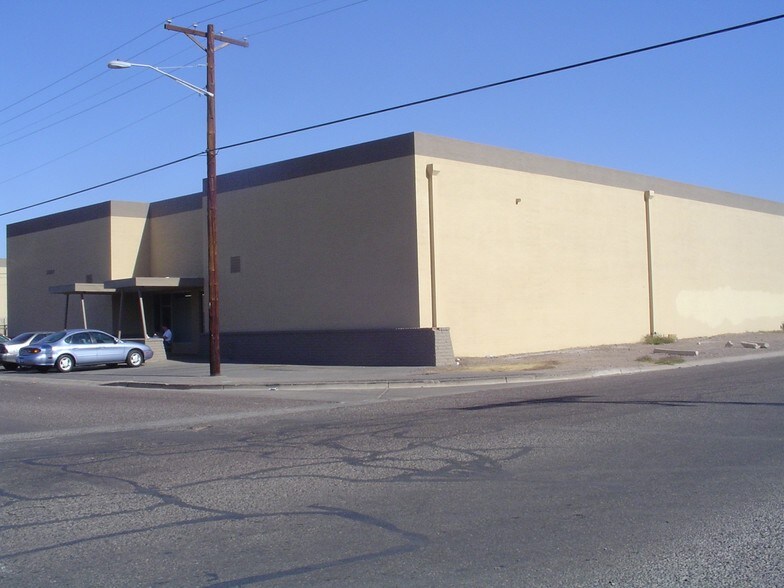3550 W Clarendon Ave, Phoenix, AZ à louer - Photo principale – Image 1 sur 3