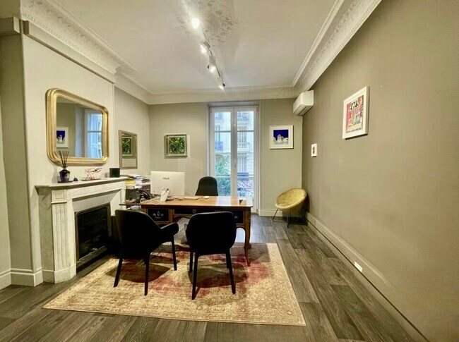 Plus de détails pour 44 Rue Du Louvre, Paris - Bureau à louer
