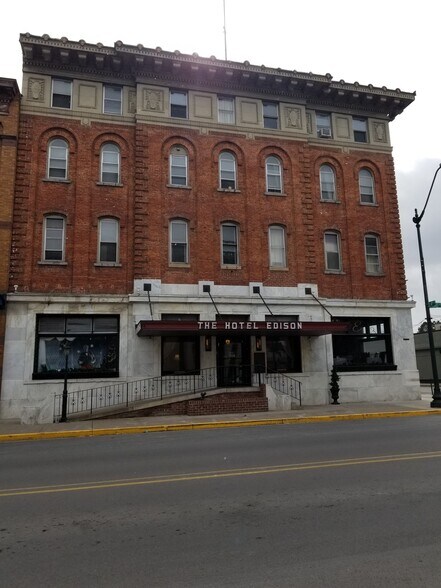 401 Market St, Sunbury, PA à louer - Photo de l’immeuble – Image 3 sur 3