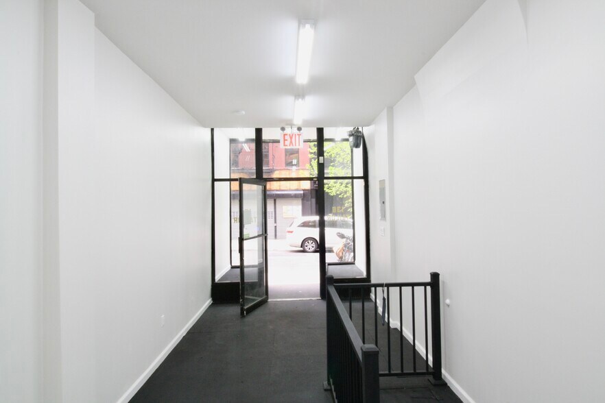 136 Orchard St, New York, NY à louer - Photo de l’immeuble – Image 3 sur 3