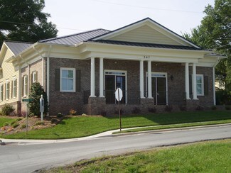 Plus de détails pour 547 W Charles St, Matthews, NC - Bureau à louer