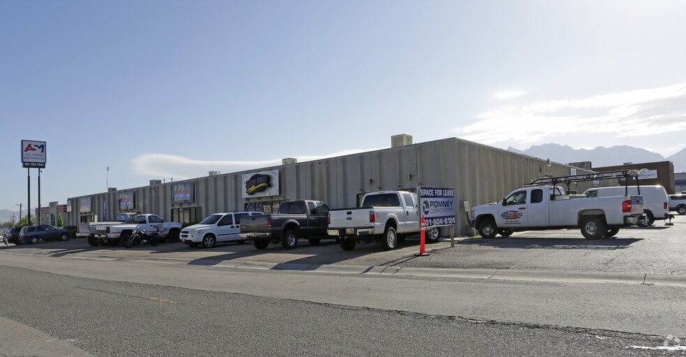 6999-7021 S 400 W, Midvale, UT à louer - Photo de l’immeuble – Image 2 sur 3