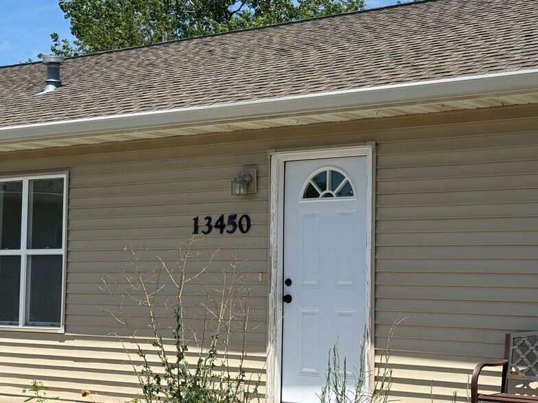 13450 S Topeka Ave, Carbondale, KS à vendre - Photo de l’immeuble – Image 3 sur 37