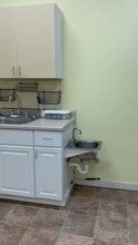 9445 NE Business Park Ln, Bainbridge Island, WA à louer - Vidéo sur l’annonce professionnelle 