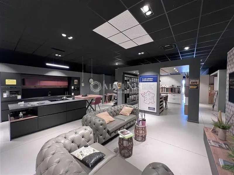 Local commercial dans Anse à louer Photo intérieure– Image 1 sur 7