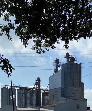 Plus de détails pour 206 N. Brazos, Lockhart, TX - Terrain à vendre
