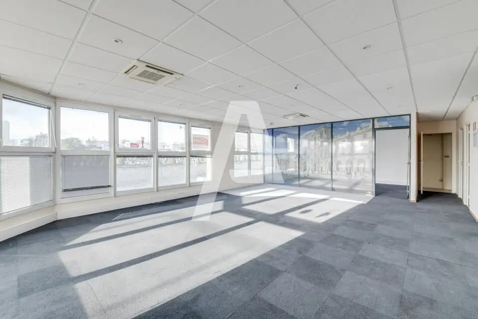 Local d’activités dans Ivry-sur-Seine à louer Photo intérieure– Image 1 sur 6