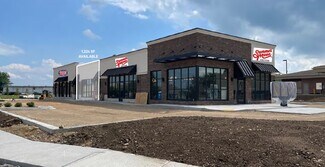 Plus de détails pour 100 E Geneva Sq, Lake Geneva, WI - Local commercial à louer
