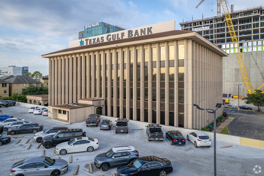 900 Town & Country Blvd, Houston, TX à louer - Photo de l’immeuble – Image 3 sur 4