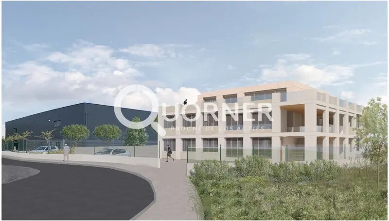 Local commercial dans Fréjus à vendre - Photo de l’immeuble – Image 2 sur 4