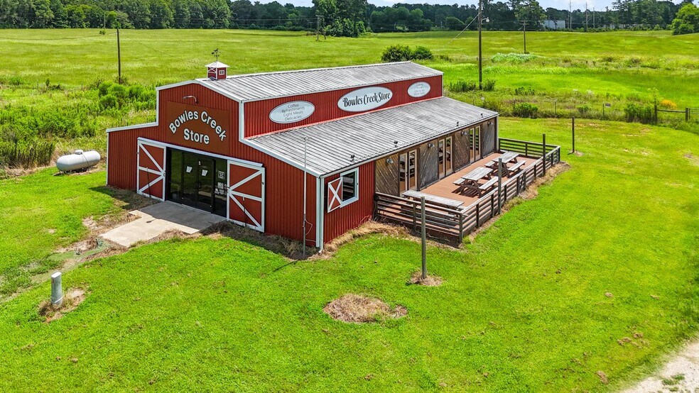 11074 State Highway 64 W, Overton, TX à vendre - Photo de l’immeuble – Image 3 sur 21