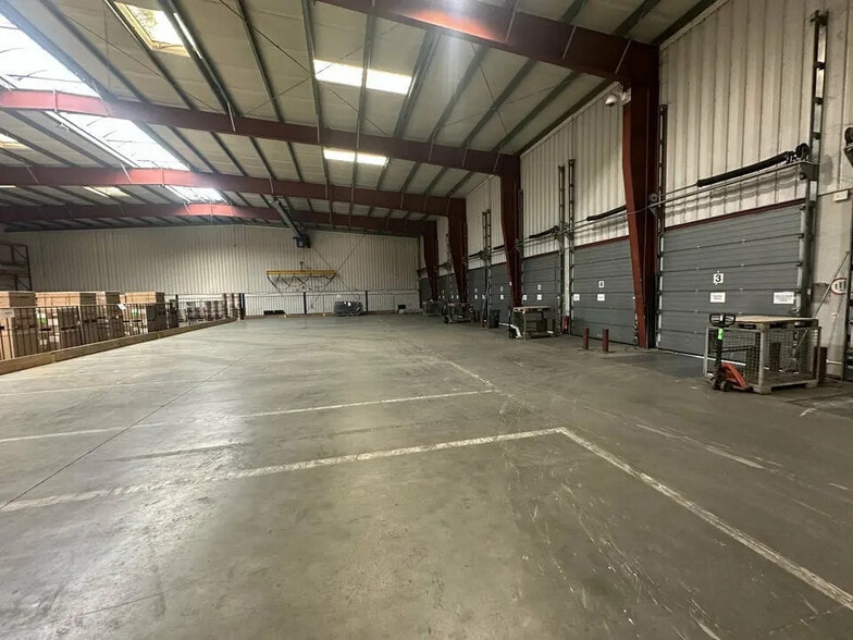 Industriel/Logistique dans Strasbourg à louer - Photo intérieure – Image 2 sur 4