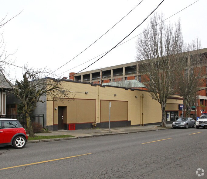1001 NW 23rd Ave, Portland, OR à vendre - Photo de l’immeuble – Image 2 sur 2