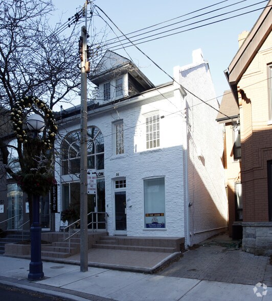 84 Scollard St, Toronto, ON à louer - Photo de l’immeuble – Image 2 sur 2