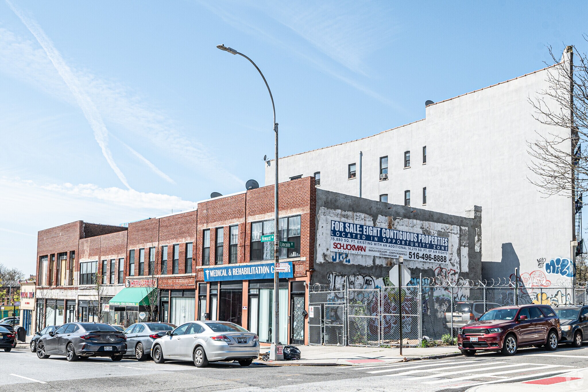 542-556 Howard Ave, Brooklyn, NY à louer Photo principale– Image 1 sur 13