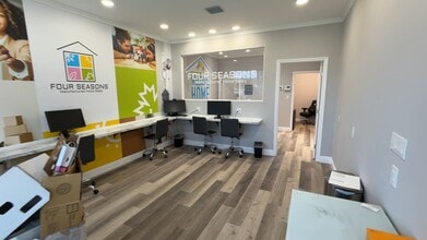 2900 W Hallandale Beach Blvd, Hallandale, FL à louer - Vidéo sur l’annonce professionnelle