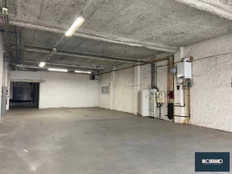 Industriel/Logistique dans Tourcoing à vendre - Photo de l’immeuble – Image 2 sur 5