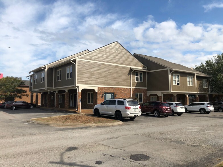 211 Donelson Pike, Nashville, TN à louer - Photo de l’immeuble – Image 2 sur 16