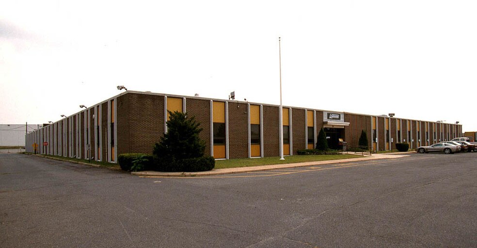 400 Middlesex Ave, Carteret, NJ à vendre - Photo de l’immeuble – Image 2 sur 6